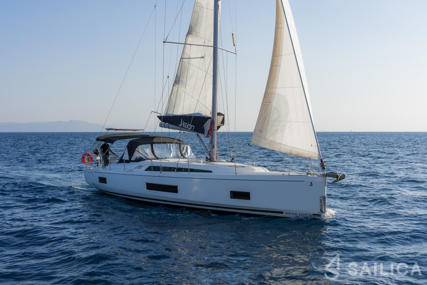 Oceanis 46.1 - Yacht Charter Sailica