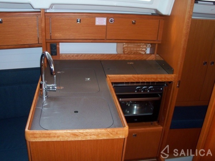 Bavaria 34 Cruiser - Yacht Charter Sailica