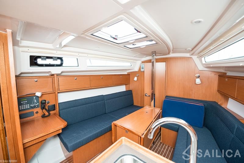Bavaria 34 Cruiser - Yacht Charter Sailica