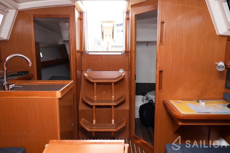 Bavaria 34 Cruiser - Yacht Charter Sailica