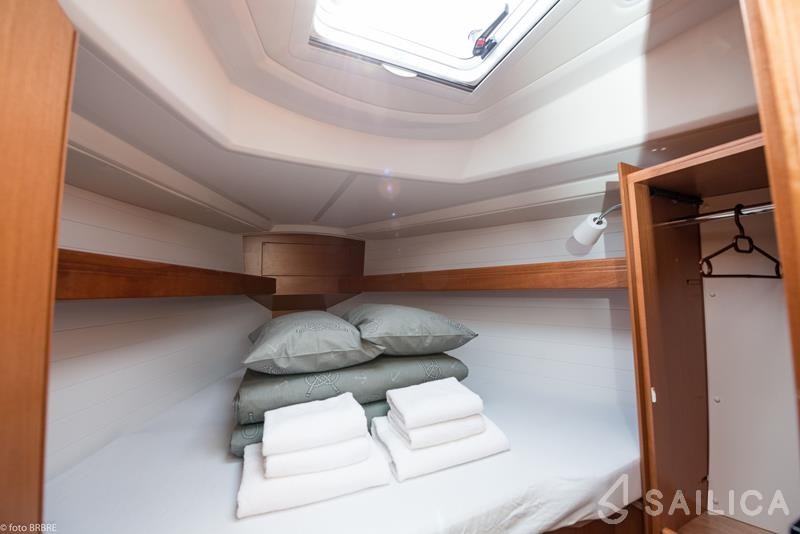 Bavaria 34 Cruiser - Yacht Charter Sailica