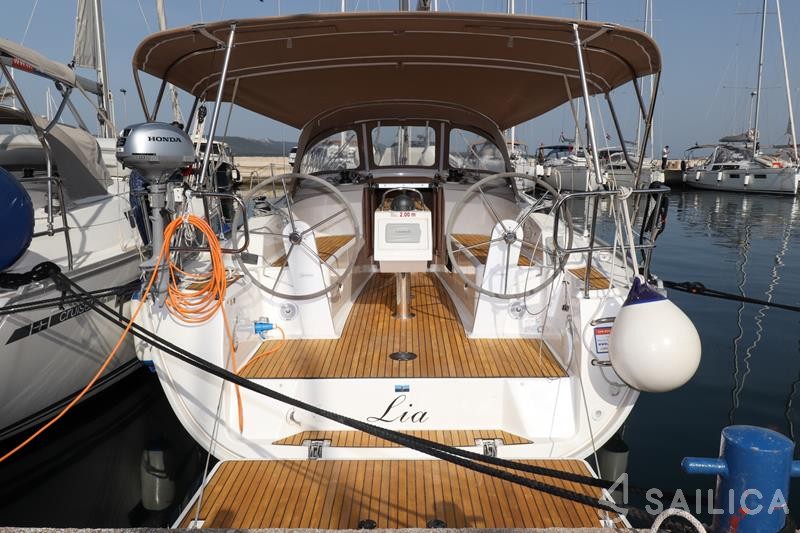 Bavaria 34 Cruiser - Yacht Charter Sailica