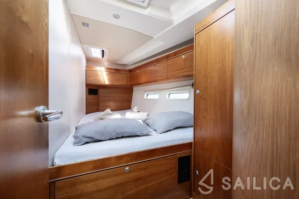 Hanse 575 - Yacht Charter Sailica
