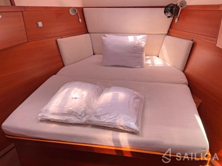 Hanse 470 - Yacht Charter Sailica