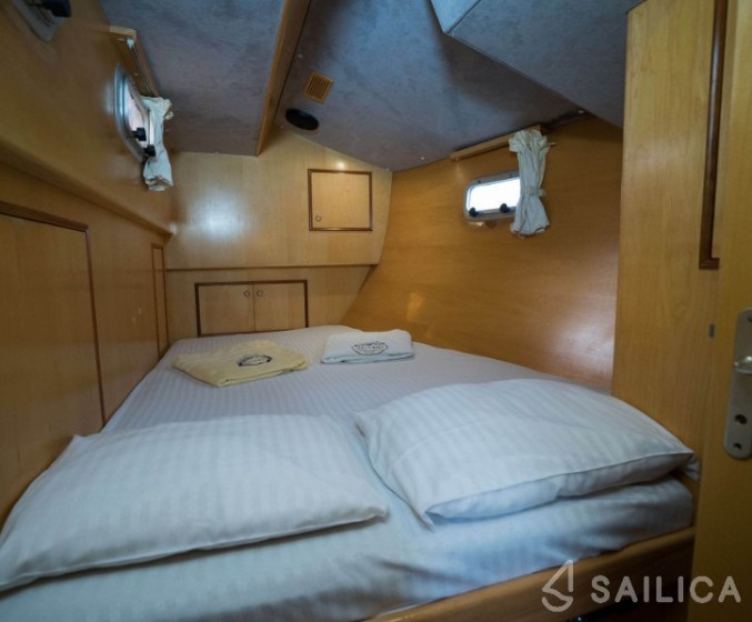 Dynamique 62 - Yacht Charter Sailica