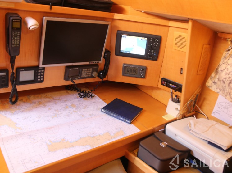 Dynamique 62 - Yacht Charter Sailica