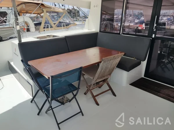 Lucia 40 - Yacht Charter Sailica