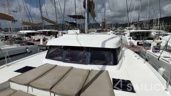 Bali Catspace - Yacht Charter Sailica