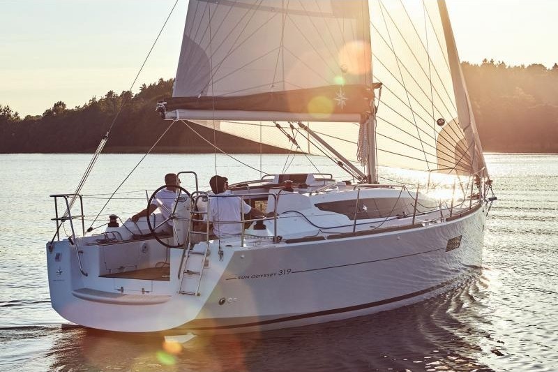 Sun Odyssey 319 - Yacht Charter Sailica