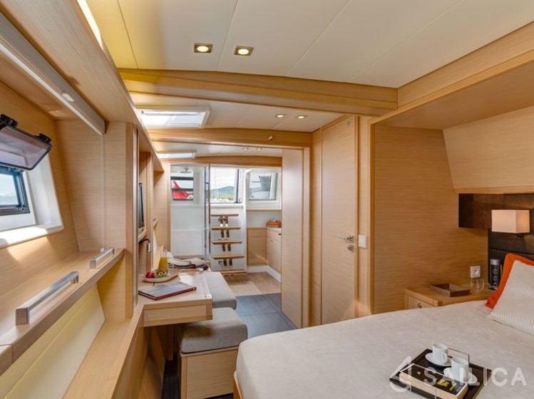 Lagoon 620 - Yacht Charter Sailica