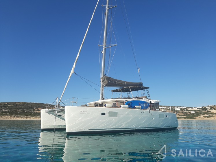Lagoon 450  Flybridge - Yacht Charter Sailica