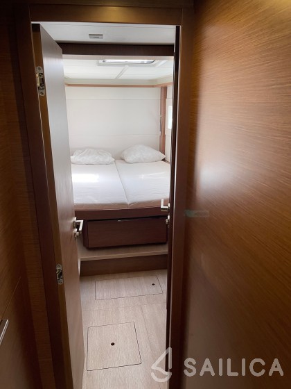 Lagoon 46  - Yacht Charter Sailica