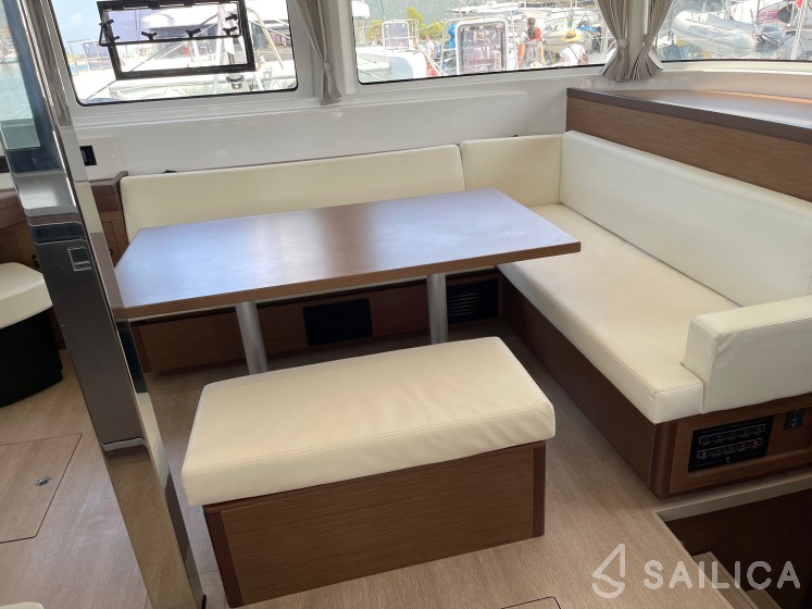 Lagoon 46  - Yacht Charter Sailica