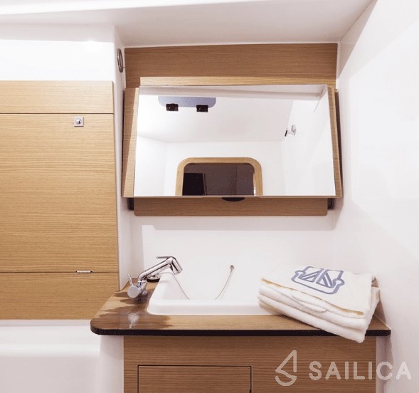 Dufour 460 GL - Yacht Charter Sailica
