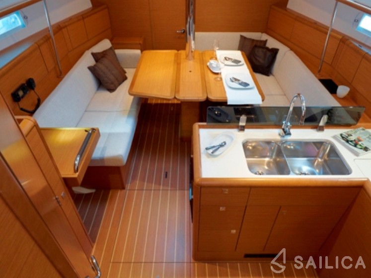 Sun Odyssey 389 - Yacht Charter Sailica