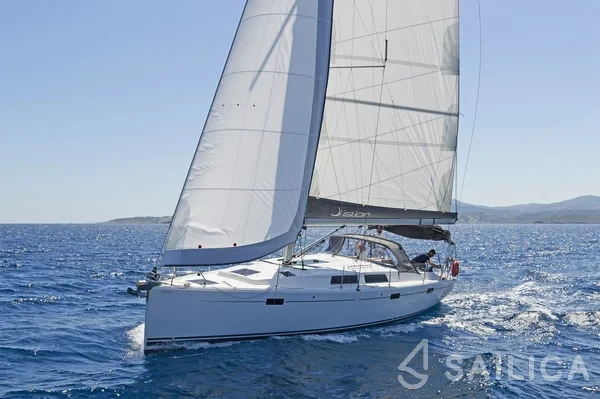 Hanse 415 - Yacht Charter Sailica