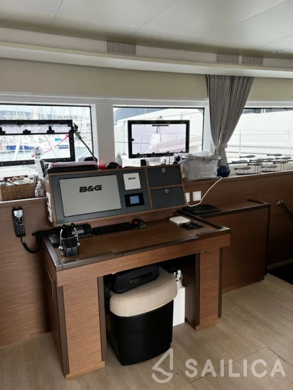 Lagoon 52F - Yacht Charter Sailica