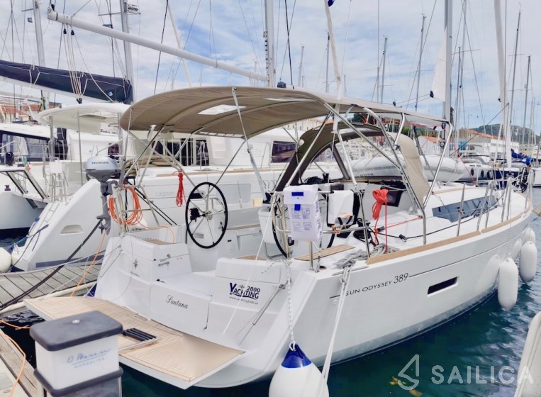 Sun Odyssey 389 - Yacht Charter Sailica