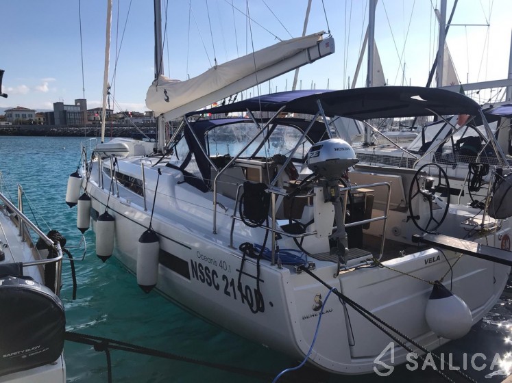 Oceanis 40.1 - Yacht Charter Sailica