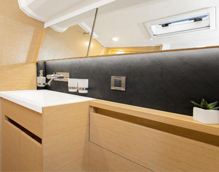 Hanse 508 - Yacht Charter Sailica