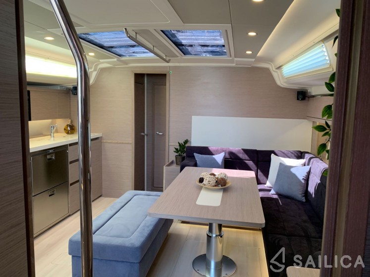 Hanse 508 - Yacht Charter Sailica