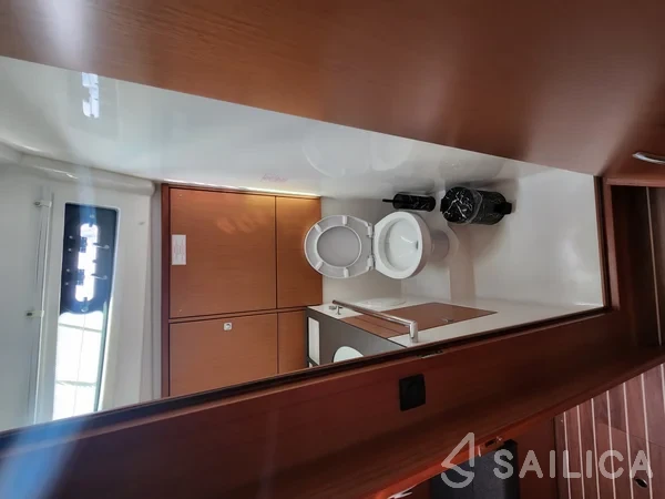 Bavaria 46 Cruiser - Yacht Charter Sailica