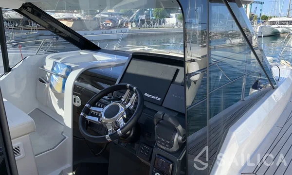 Grandezza 37CA - Yacht Charter Sailica