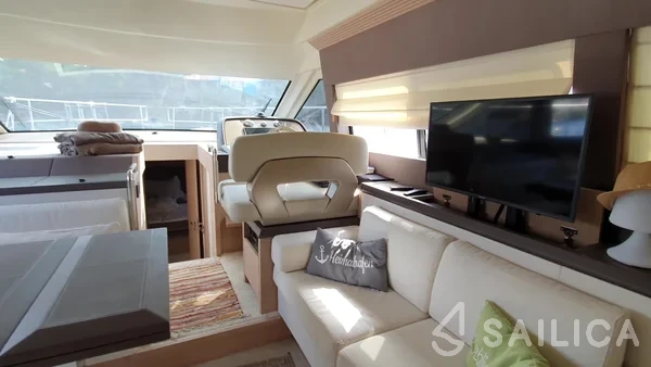 Monte Carlo 5 - Yacht Charter Sailica