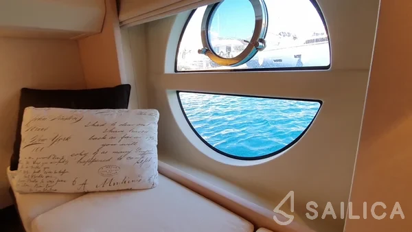 Monte Carlo 5 - Yacht Charter Sailica
