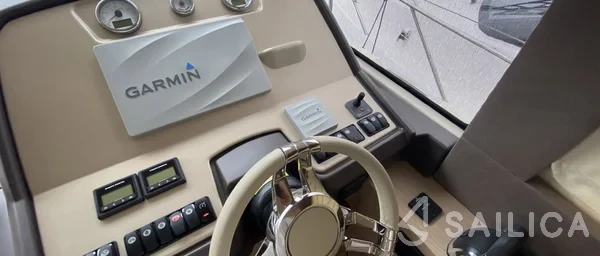 Monte Carlo 5 - Yacht Charter Sailica
