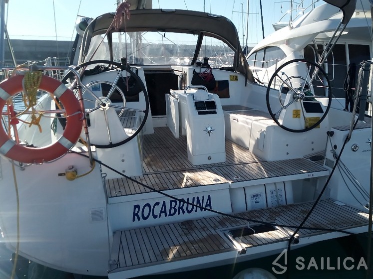 Sun Odyssey 410 - Yacht Charter Sailica