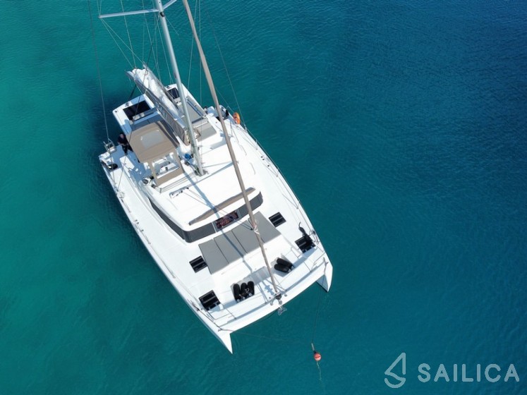 Bali Catspace - Yacht Charter Sailica