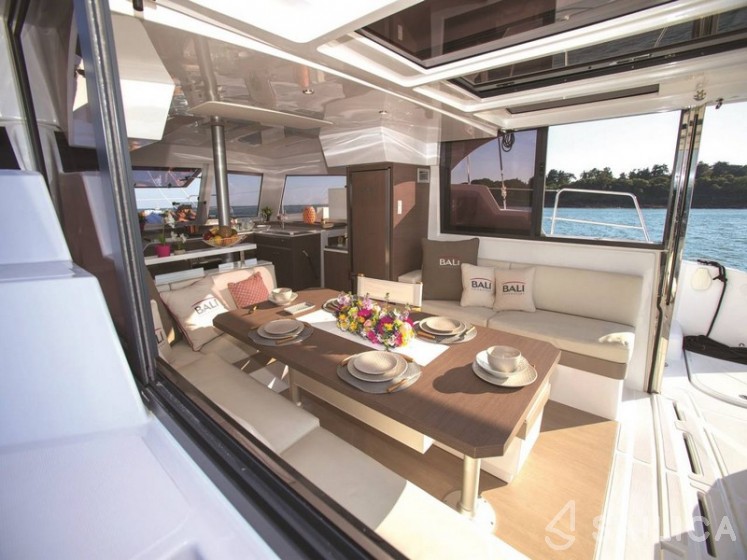 Bali Catspace - Yacht Charter Sailica