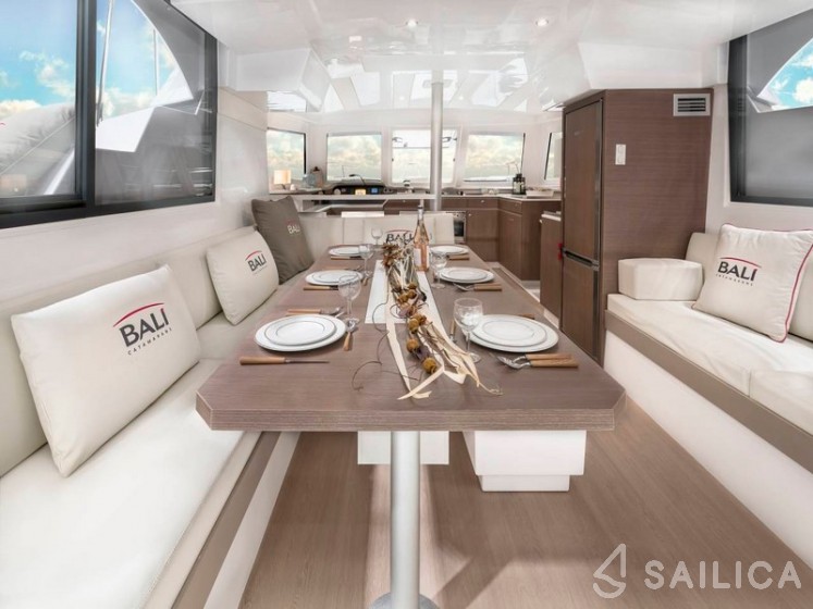 Bali Catspace - Yacht Charter Sailica