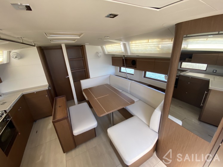 Oceanis 46.1 - Yacht Charter Sailica