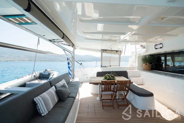 Lagoon 46  - Yacht Charter Sailica