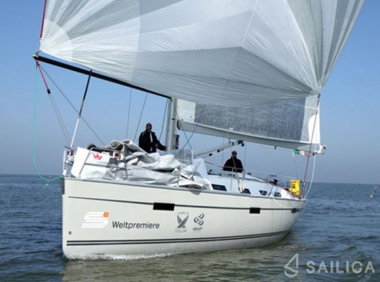 Bavaria 40 Cruiser S - Yacht Charter Sailica
