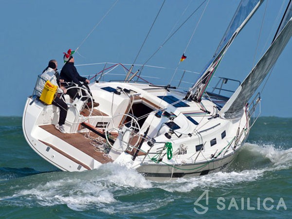 Bavaria 40 Cruiser S - Yacht Charter Sailica