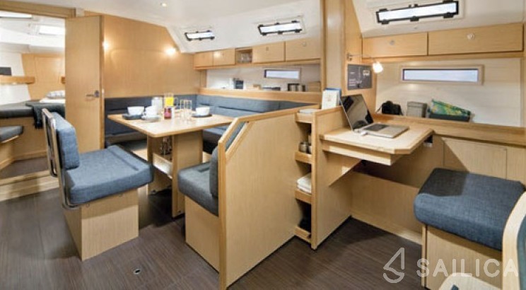 Bavaria 40 Cruiser S - Yacht Charter Sailica