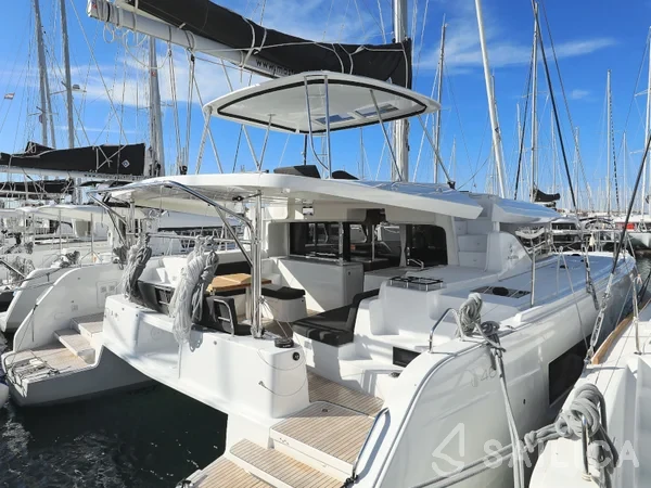 Lagoon 46  - Yacht Charter Sailica