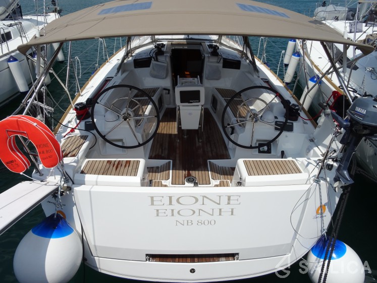 Sun Odyssey 419 - Yacht Charter Sailica