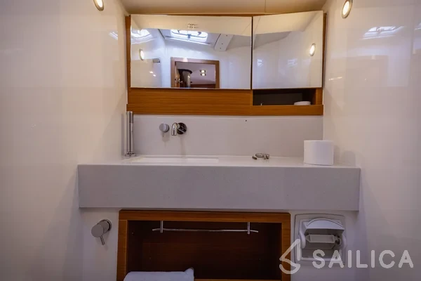Dufour 470 - Yacht Charter Sailica