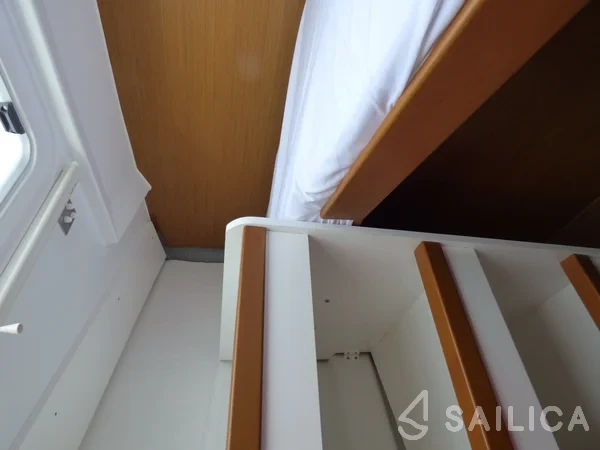 Sun Odyssey 519 - Yacht Charter Sailica