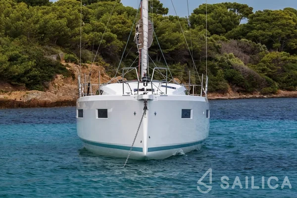 Sun Odyssey 410 - Yacht Charter Sailica