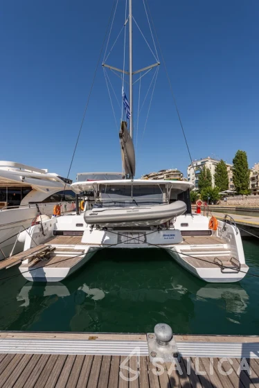 Lagoon 42 - Yacht Charter Sailica