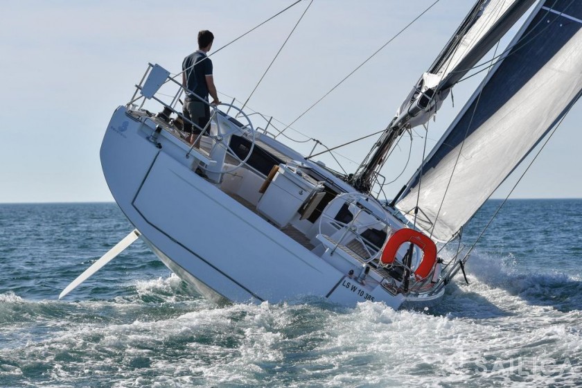 Oceanis 46.1 - Yacht Charter Sailica