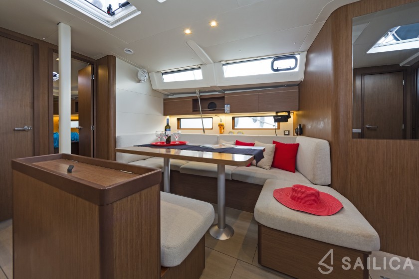 Oceanis 46.1 - Yacht Charter Sailica