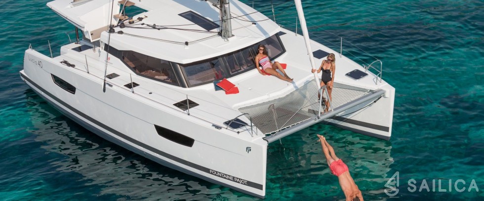 Lucia 40 - Yacht Charter Sailica