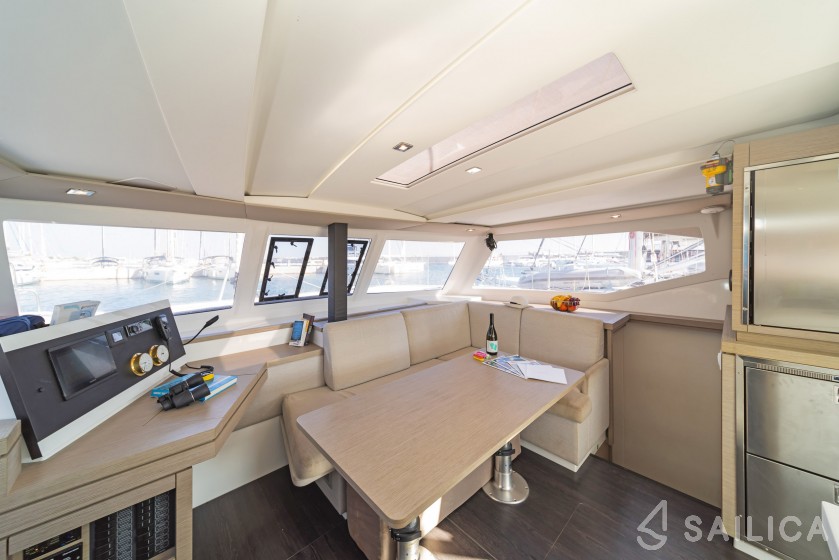 Lucia 40 - Yacht Charter Sailica