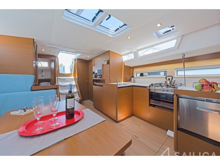 Sun Odyssey 490 - Yacht Charter Sailica